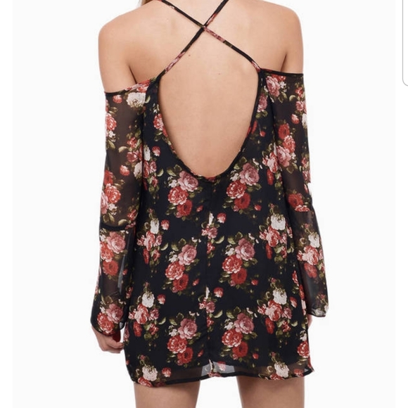 Tobi Suzie Black Floral Shift Dress - Picture 4 of 4